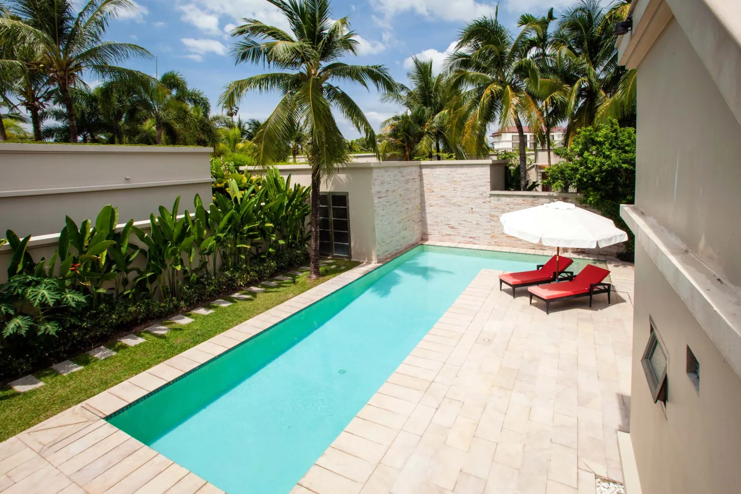 Property image - full photo 37