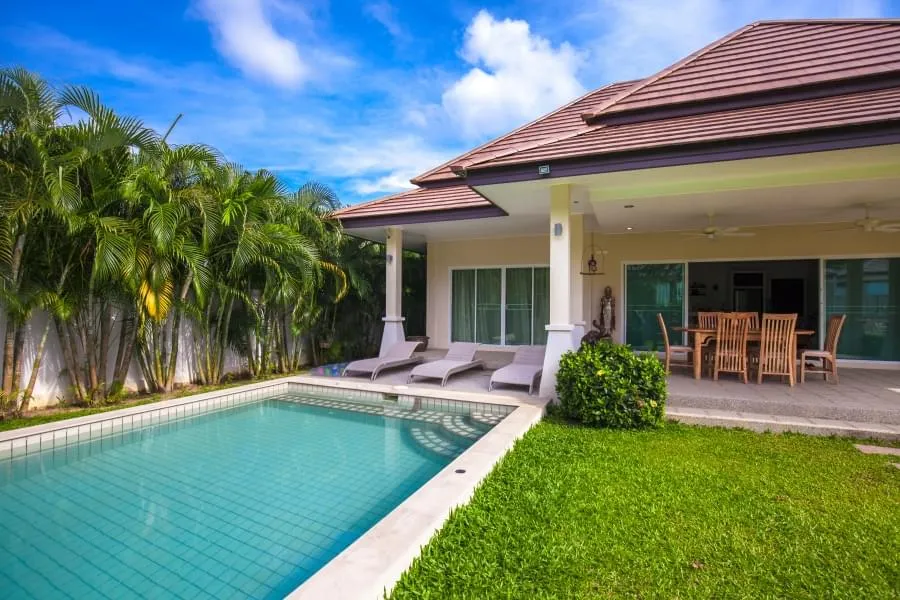 Property image - full photo 1