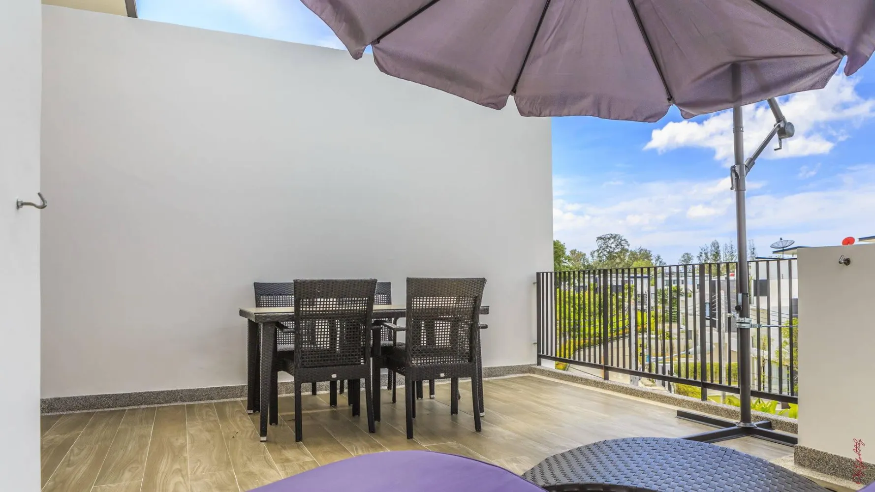 Property image - full photo 25
