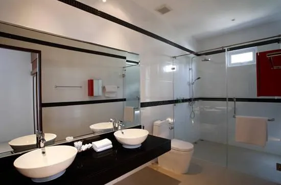 Property image - full photo 9