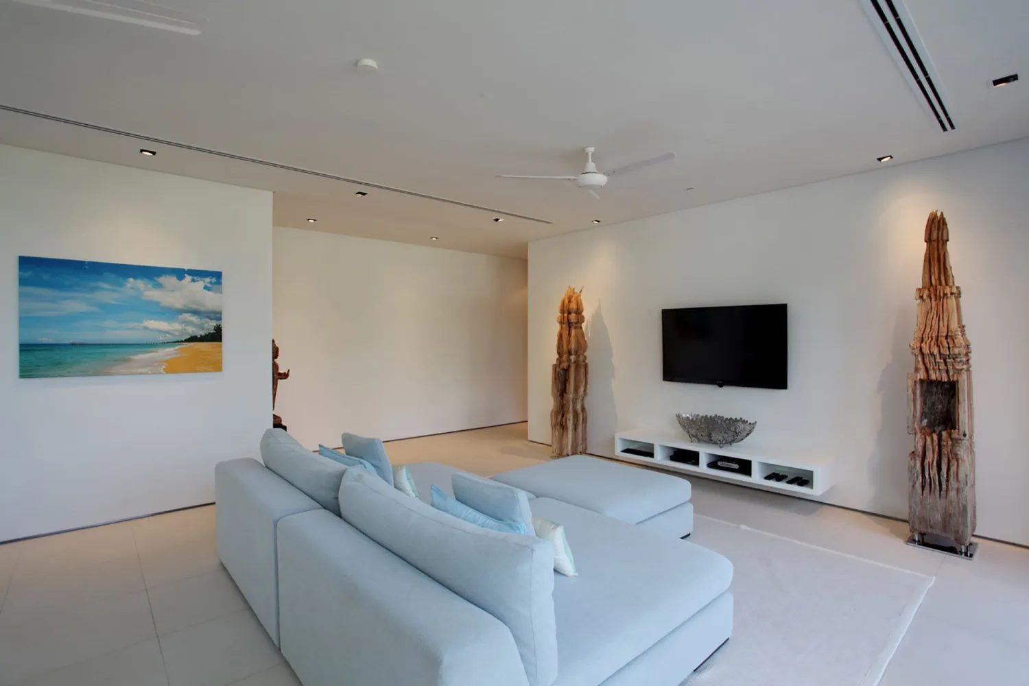 Property image - full photo 19
