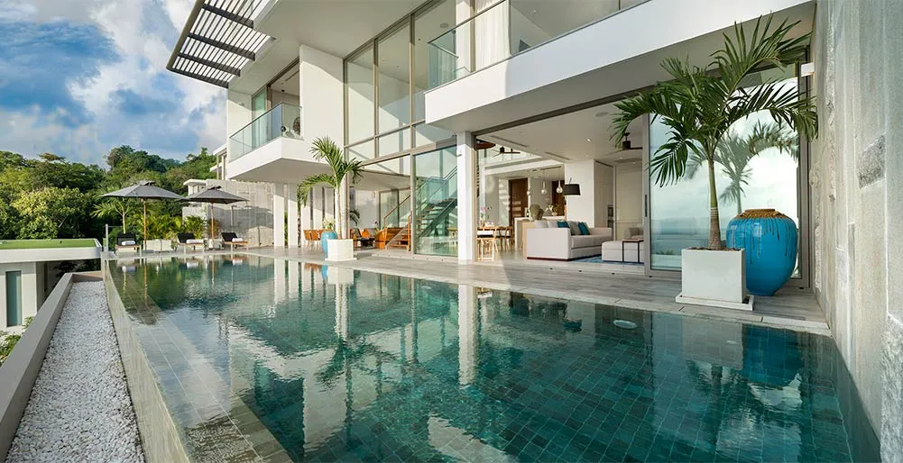 Property image - full photo 2