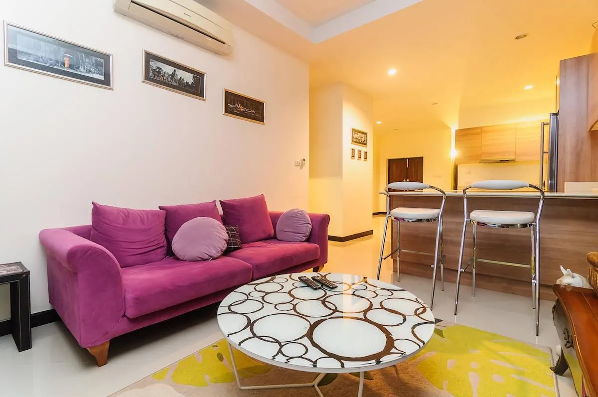 Property image - full photo 4