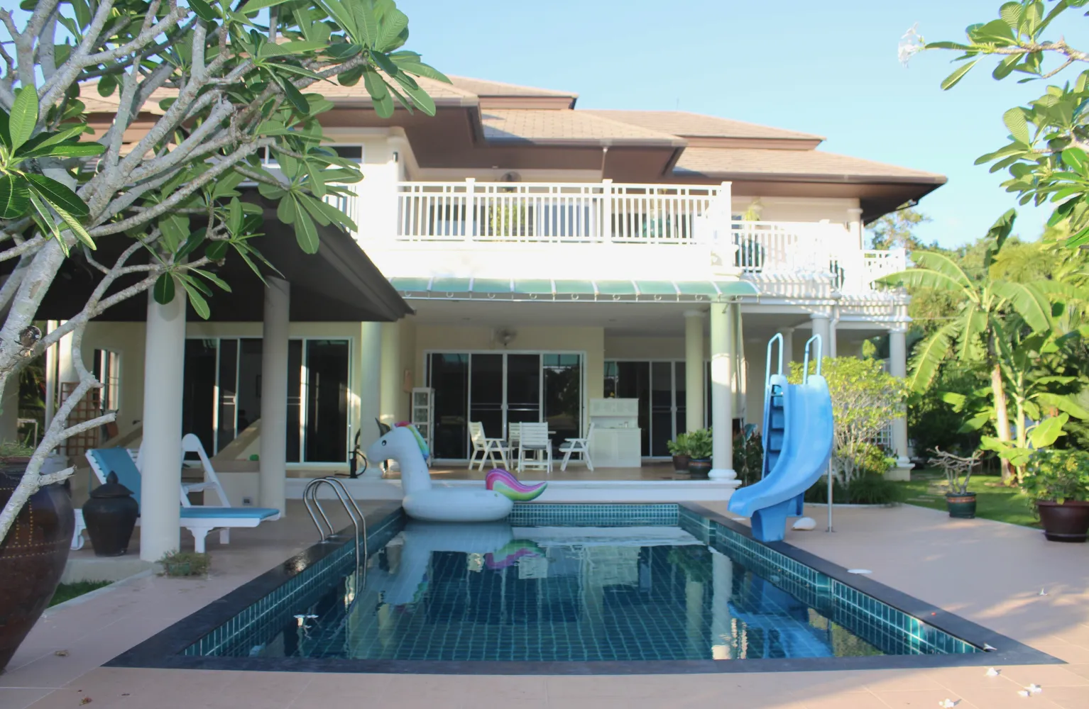 Property image - full photo 1
