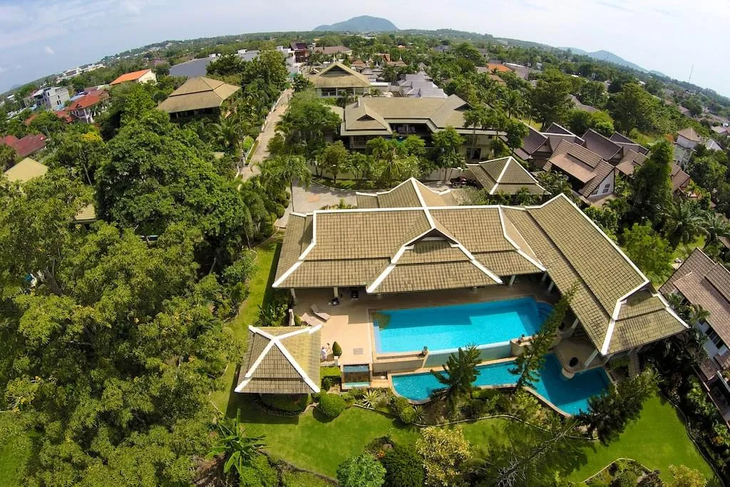 Property image - full photo 35