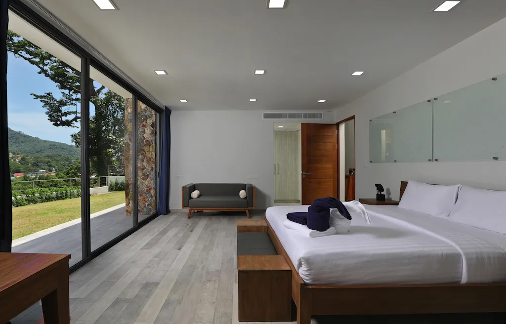 Property image - full photo 26