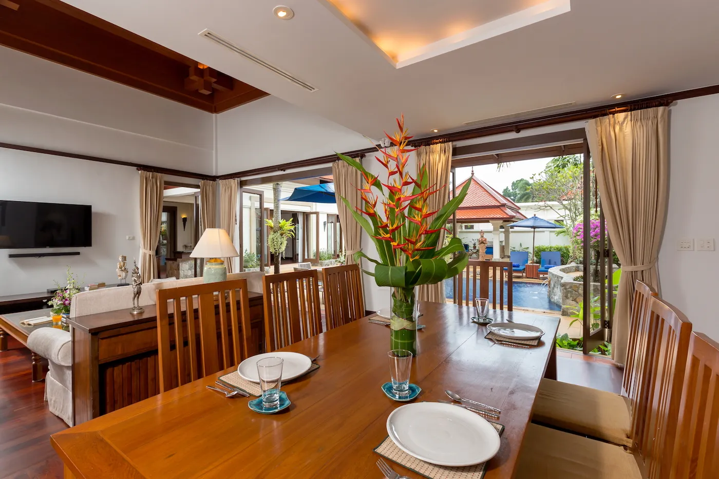 Property image - full photo 6