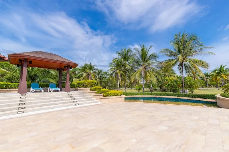 Property image - full photo 51