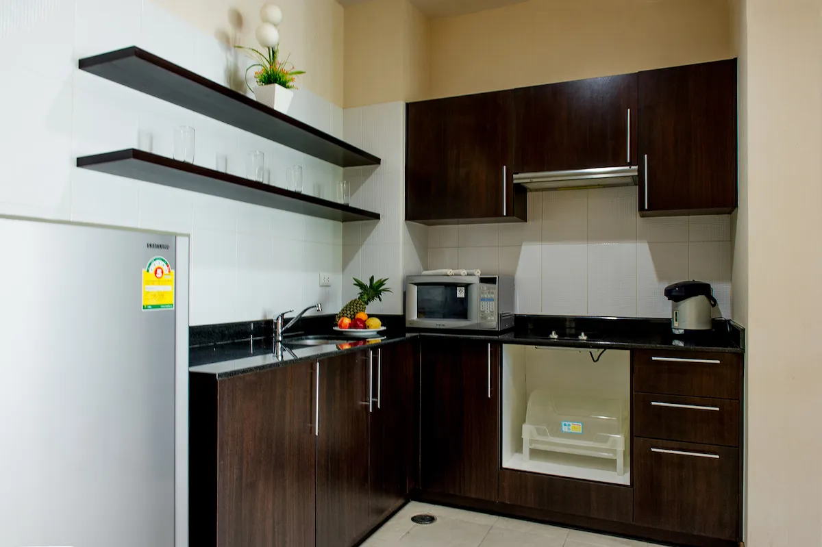 Property image - full photo 8