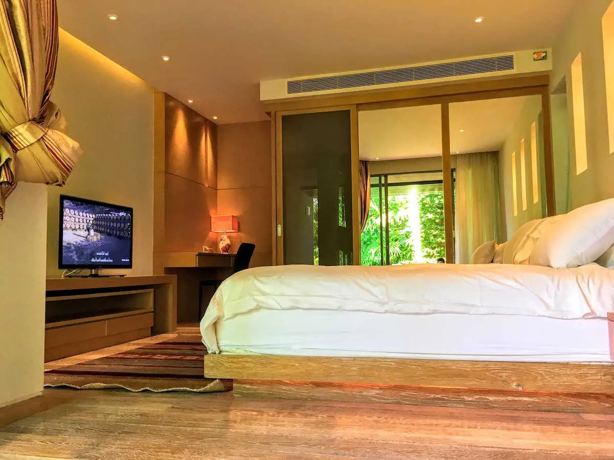 Property image - full photo 32