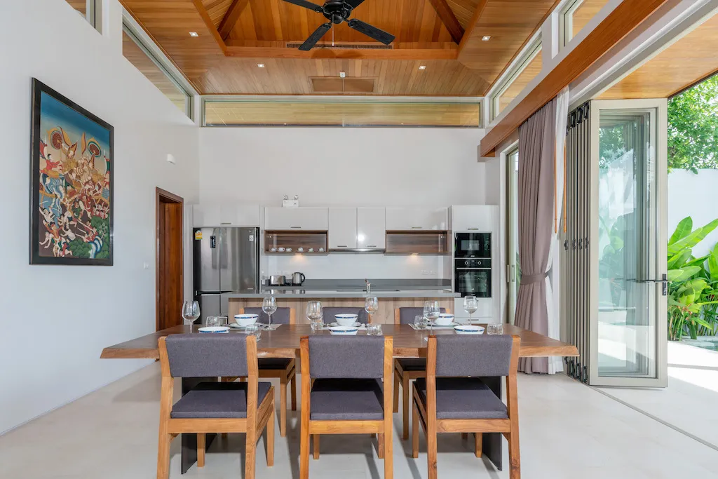 Property image - full photo 8