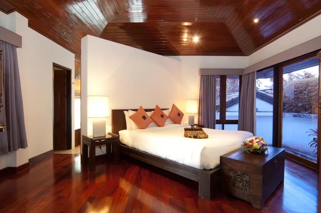 Property image - full photo 6