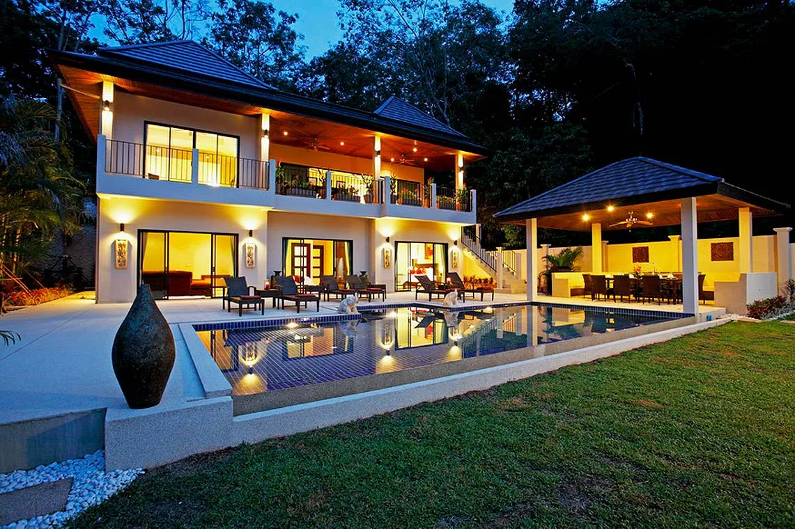 Property image - full photo 1