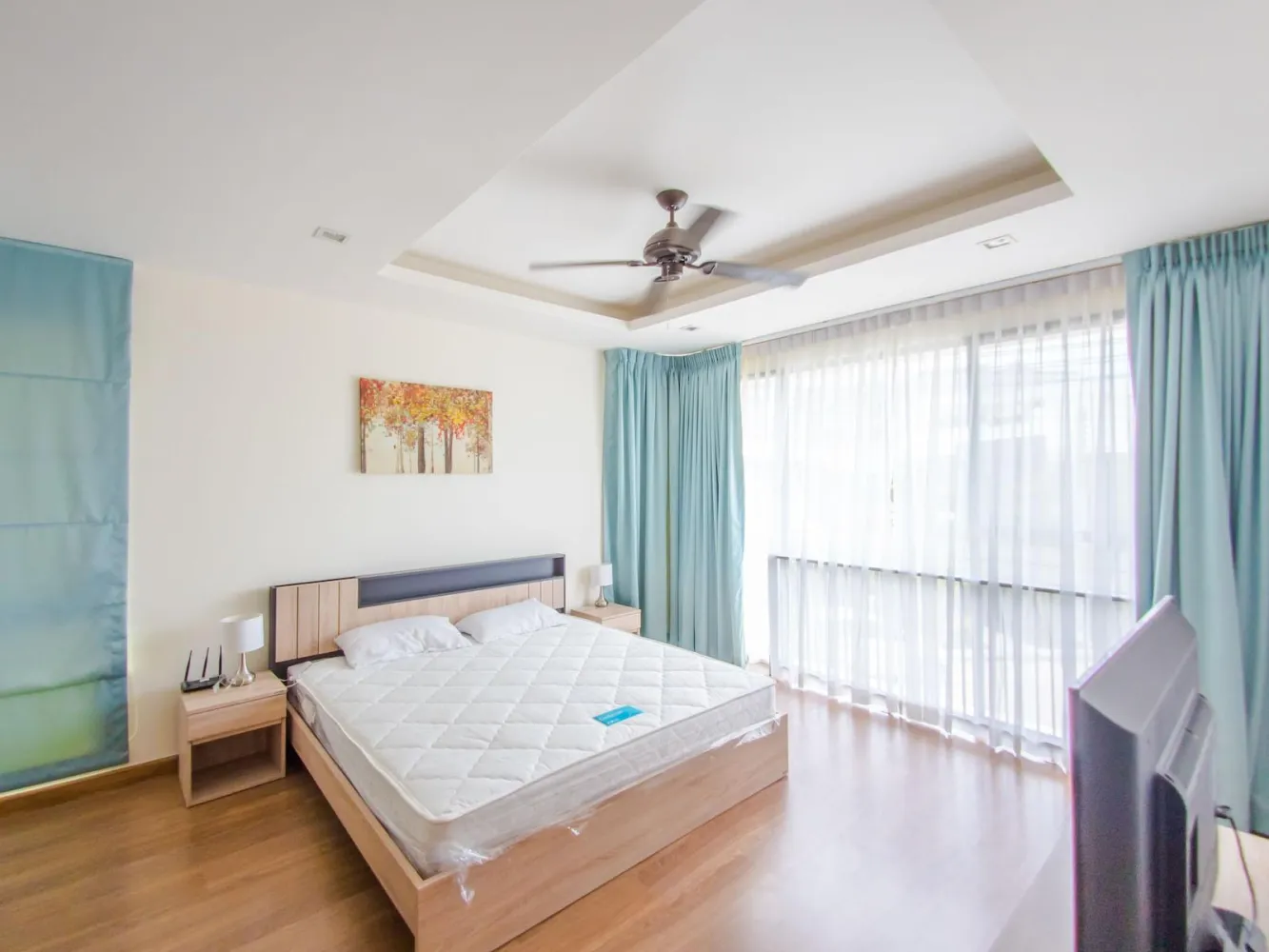 Property image - full photo 10