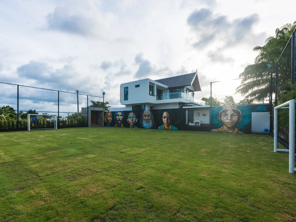 Property image - full photo 35