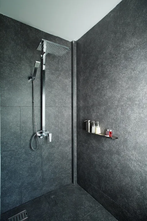 Property image - full photo 20