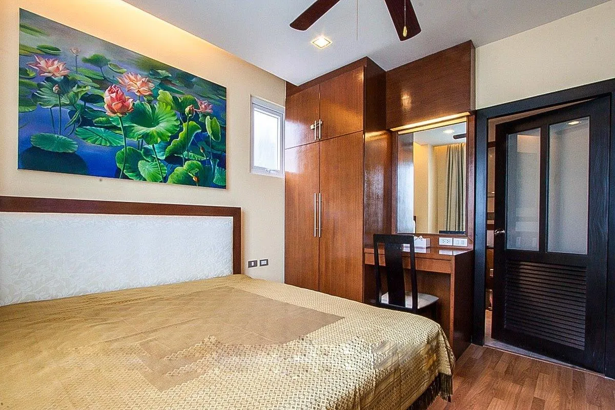 Property image - full photo 16