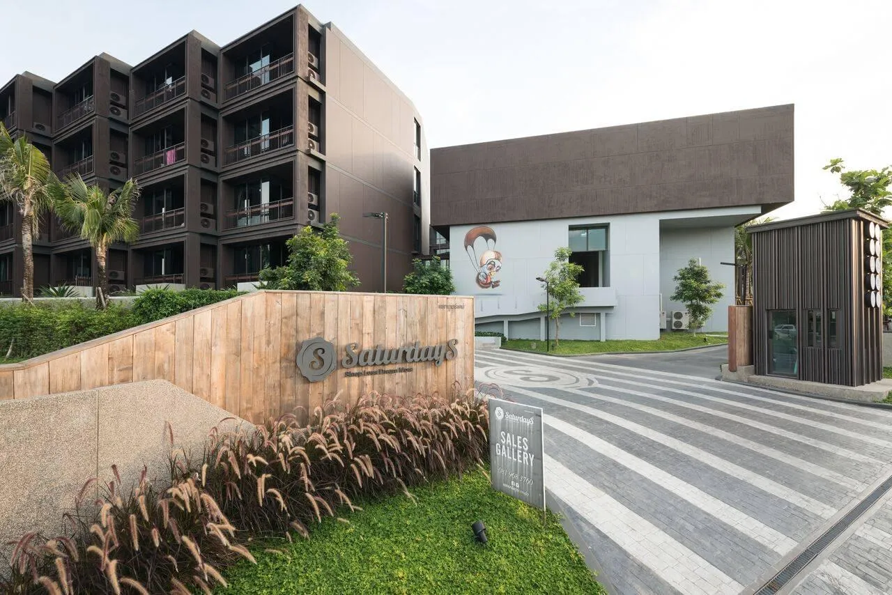 Property image - full photo 18