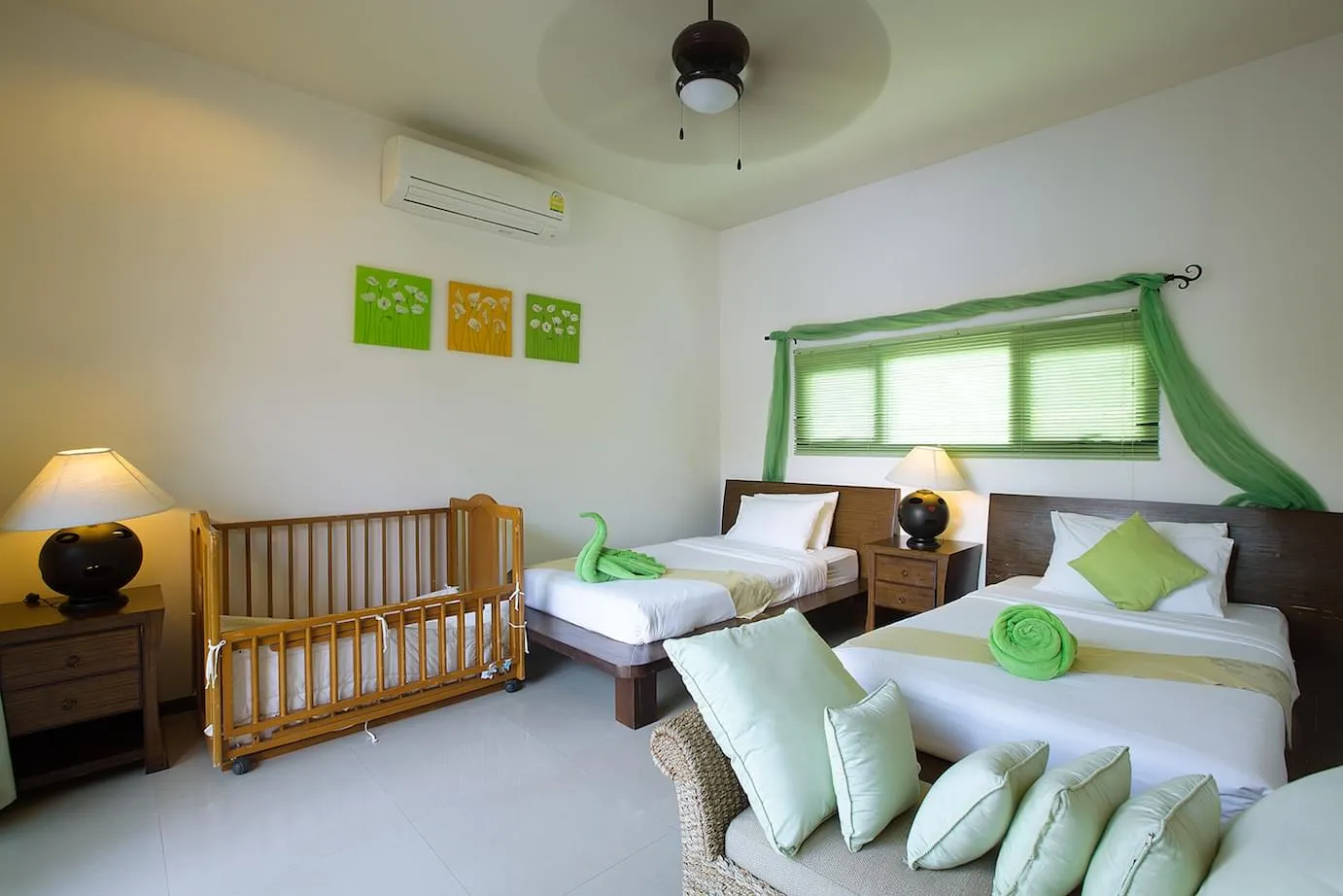 Property image - full photo 9