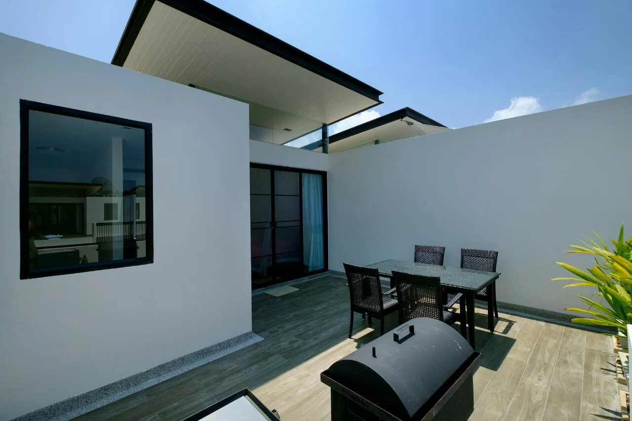 Property image - full photo 20