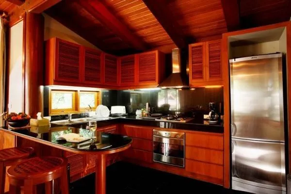 Property image - full photo 4