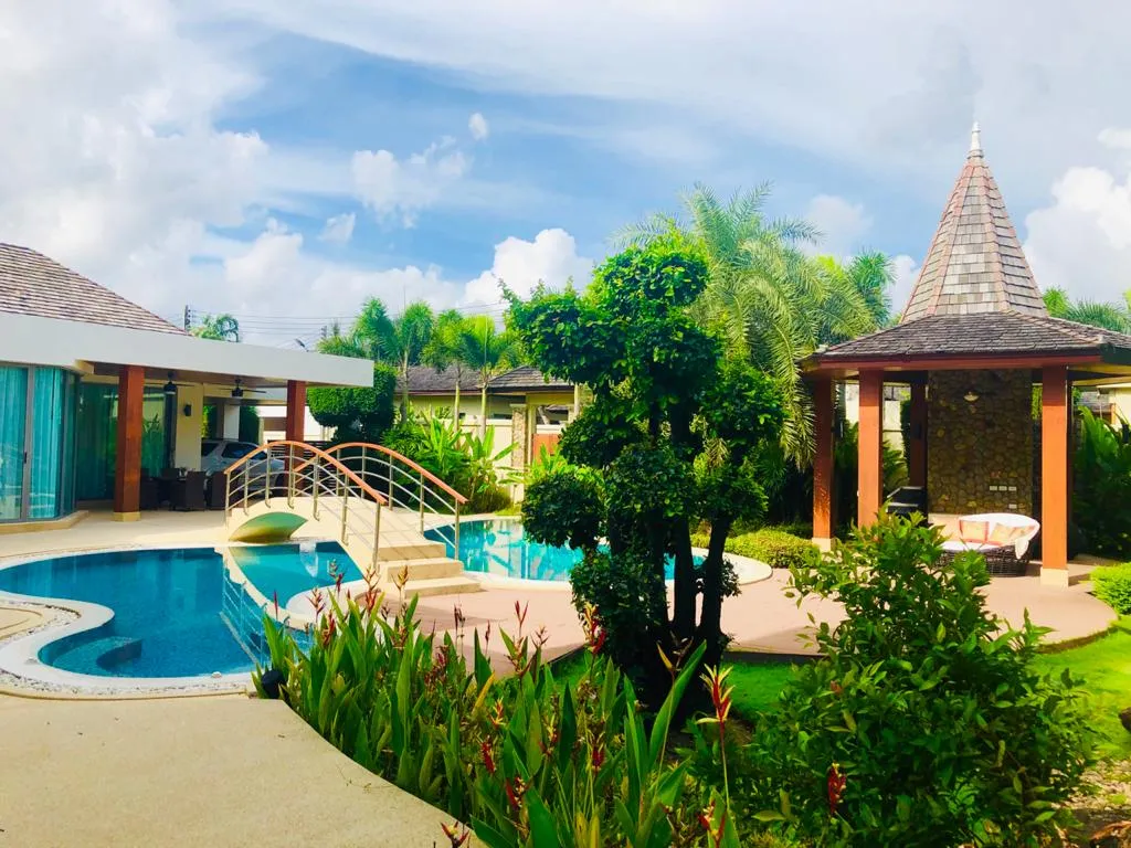 Property image - full photo 8