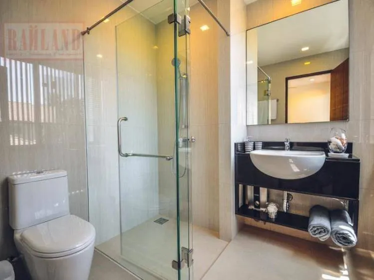 Property image - full photo 16