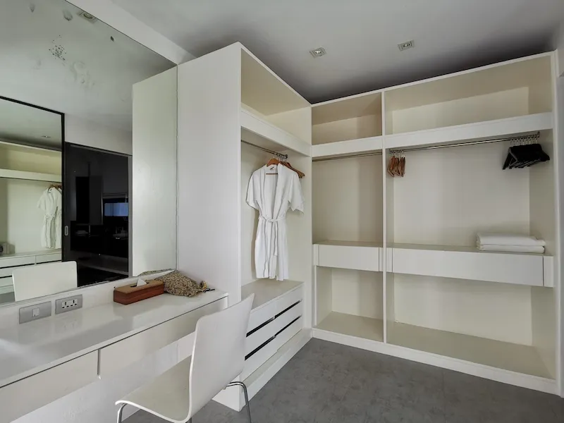 Property image - full photo 17