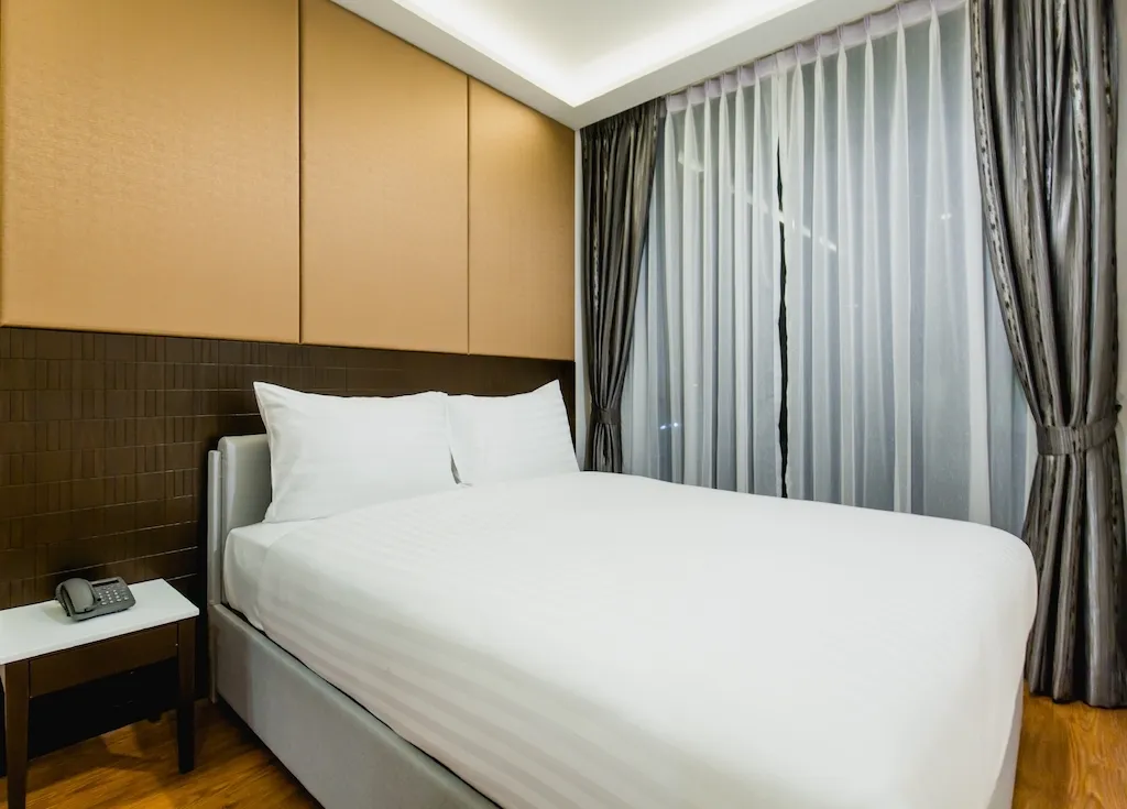 Property image - full photo 15