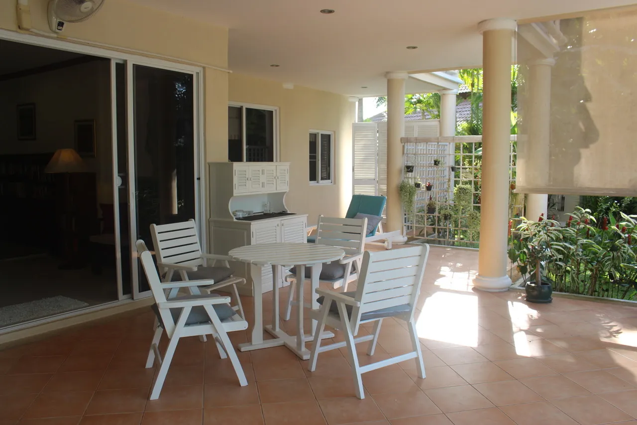 Property image - full photo 19