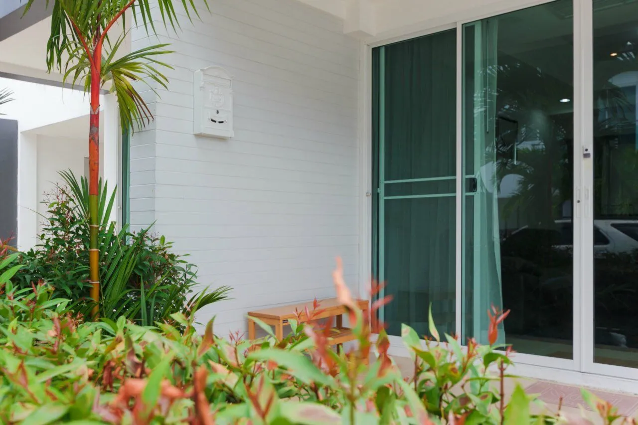 Property image - full photo 30
