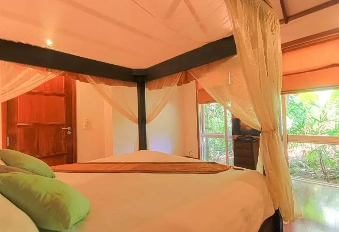 Property image - full photo 14