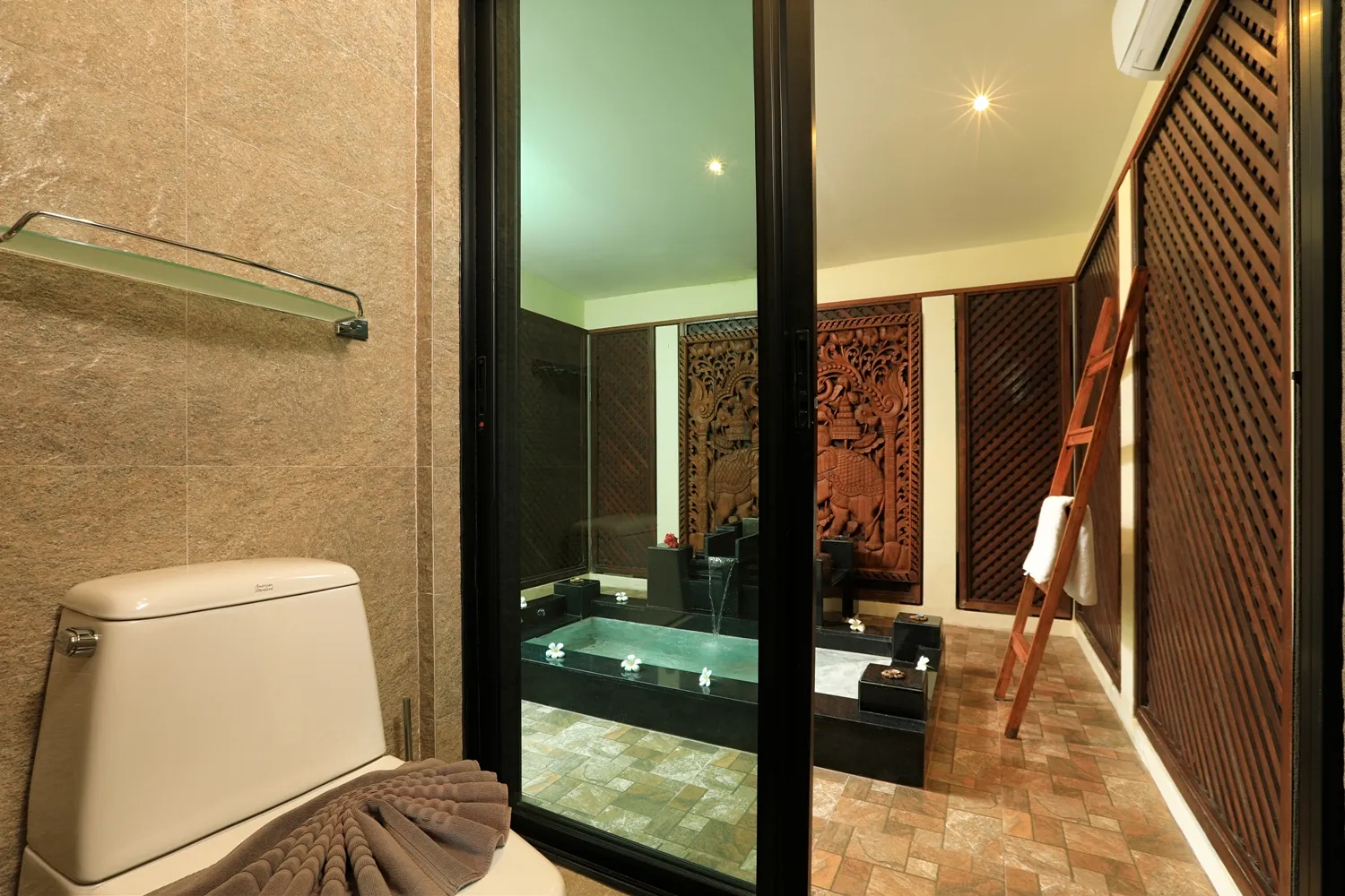Property image - full photo 42