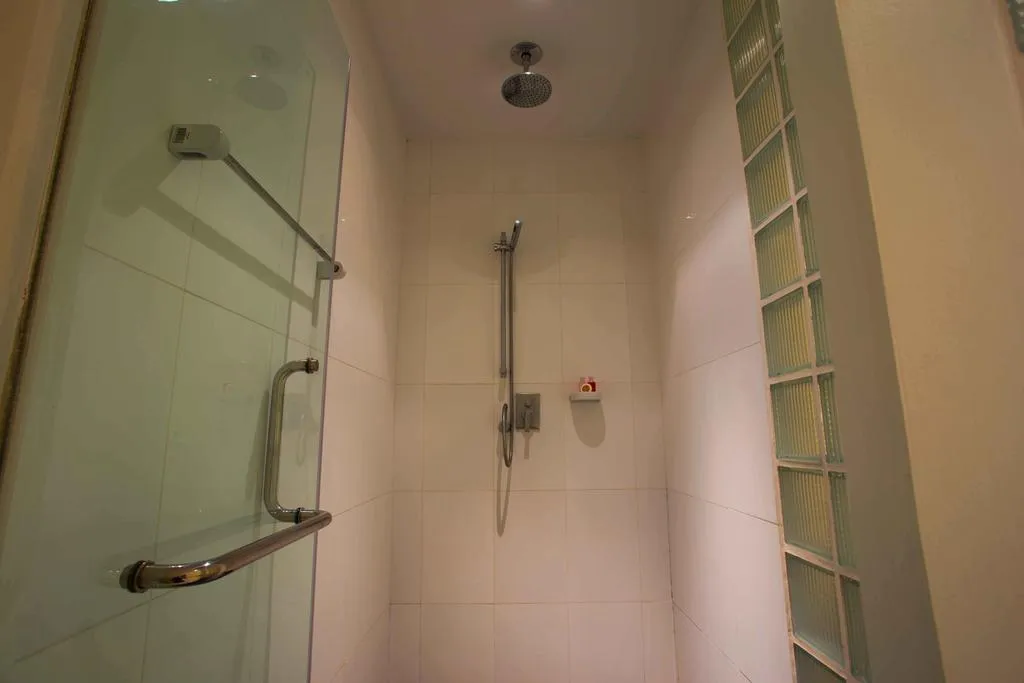 Property image - full photo 15