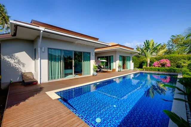 Property image - full photo 14