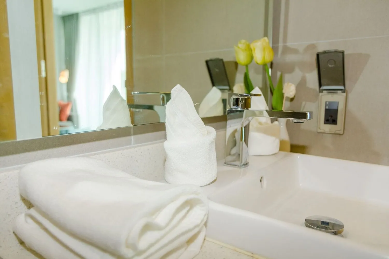 Property image - full photo 25