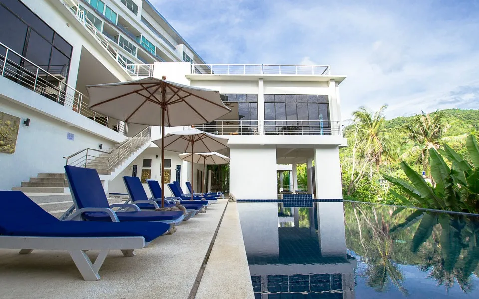 Property image - full photo 16