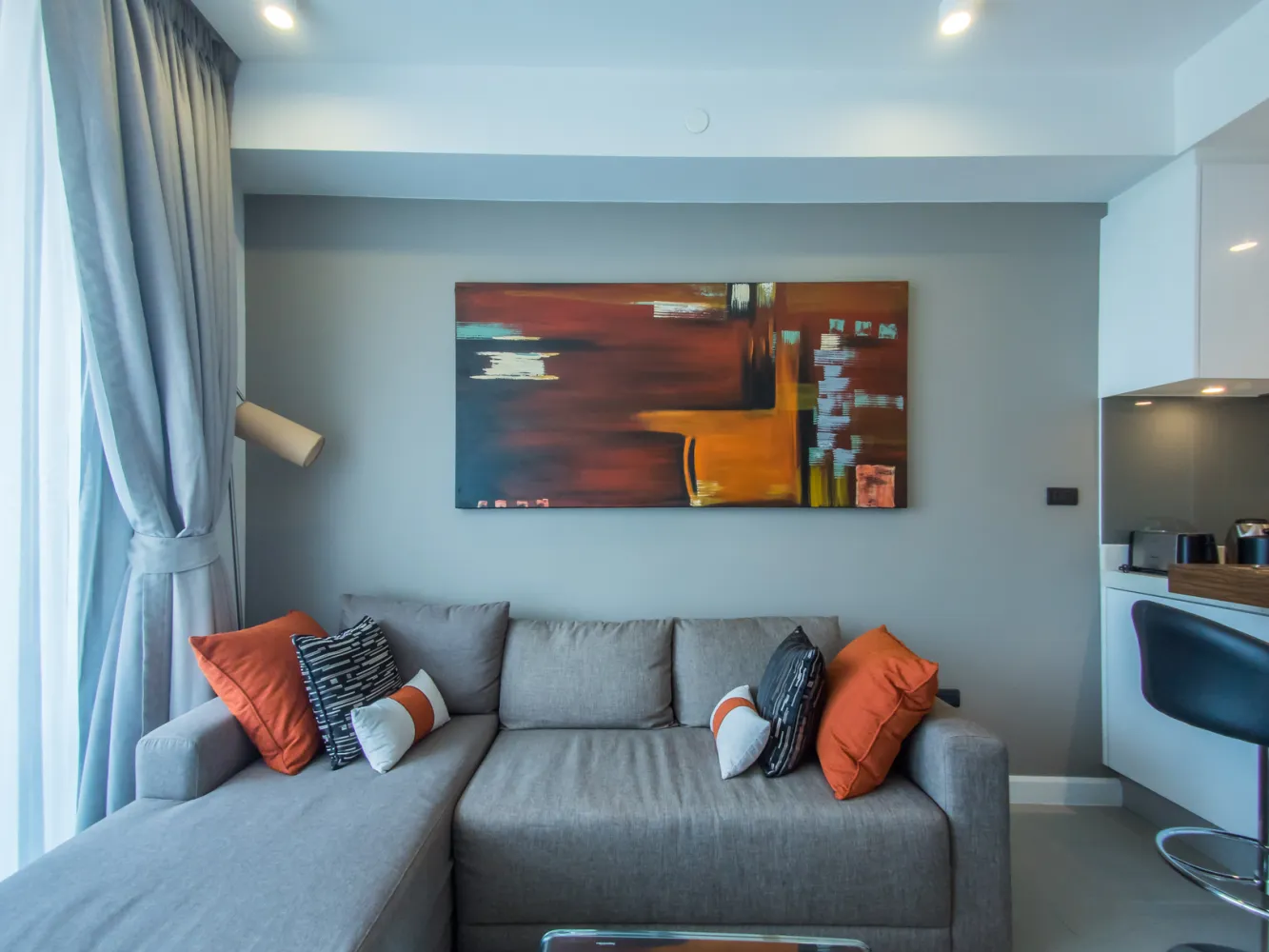 Property image - full photo 8