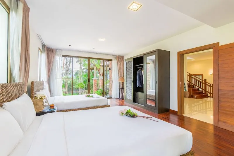 Property image - full photo 49