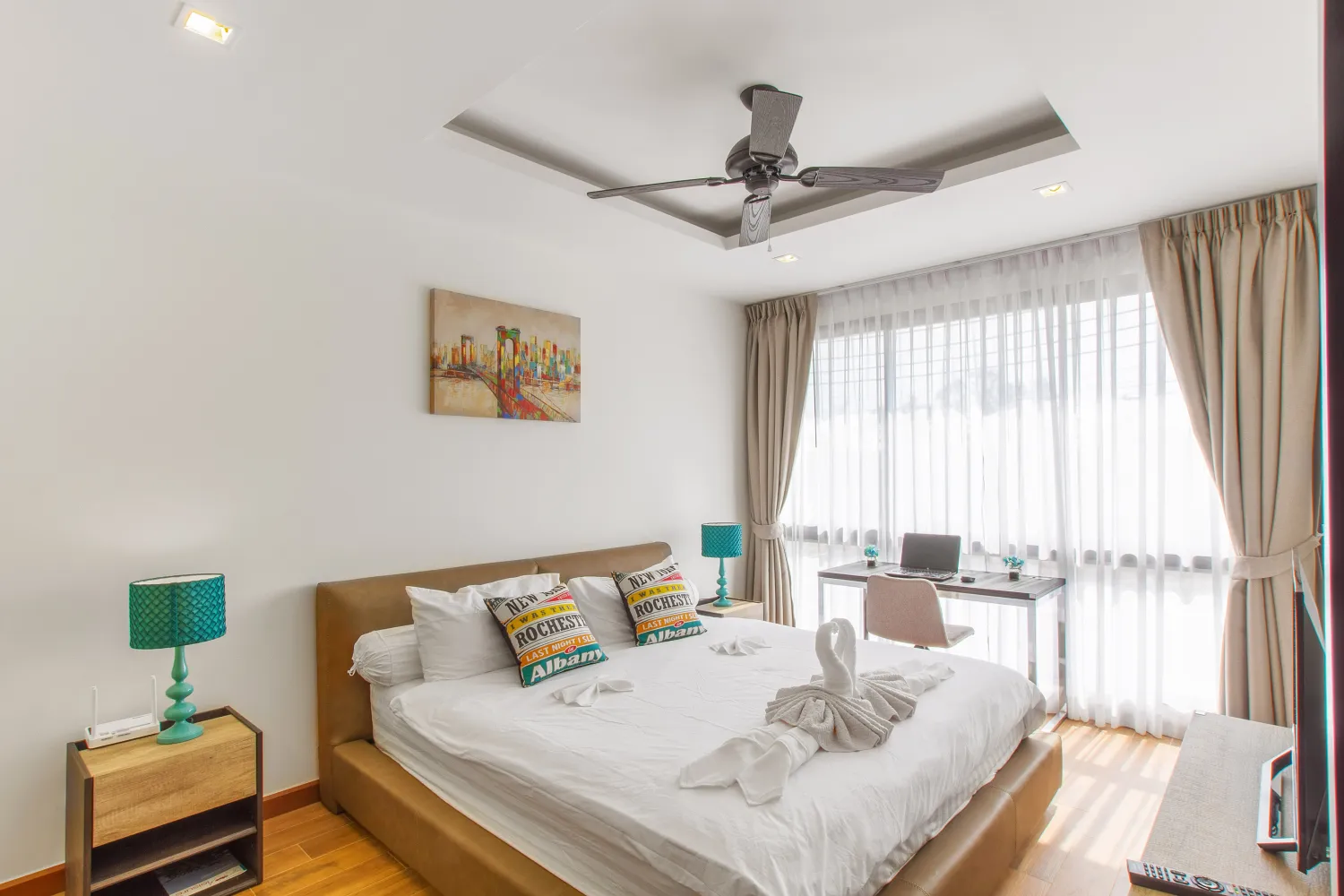 Property image - full photo 15