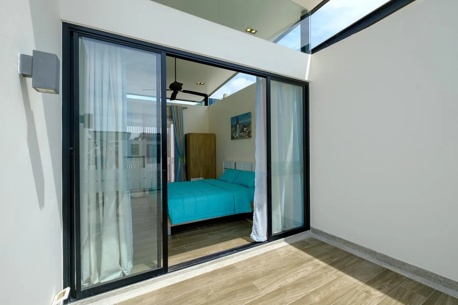 Property image - full photo 27