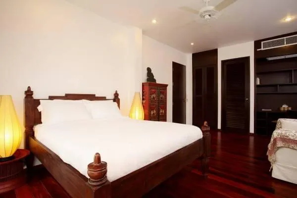 Property image - full photo 15