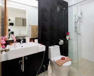 Property image - full photo 7