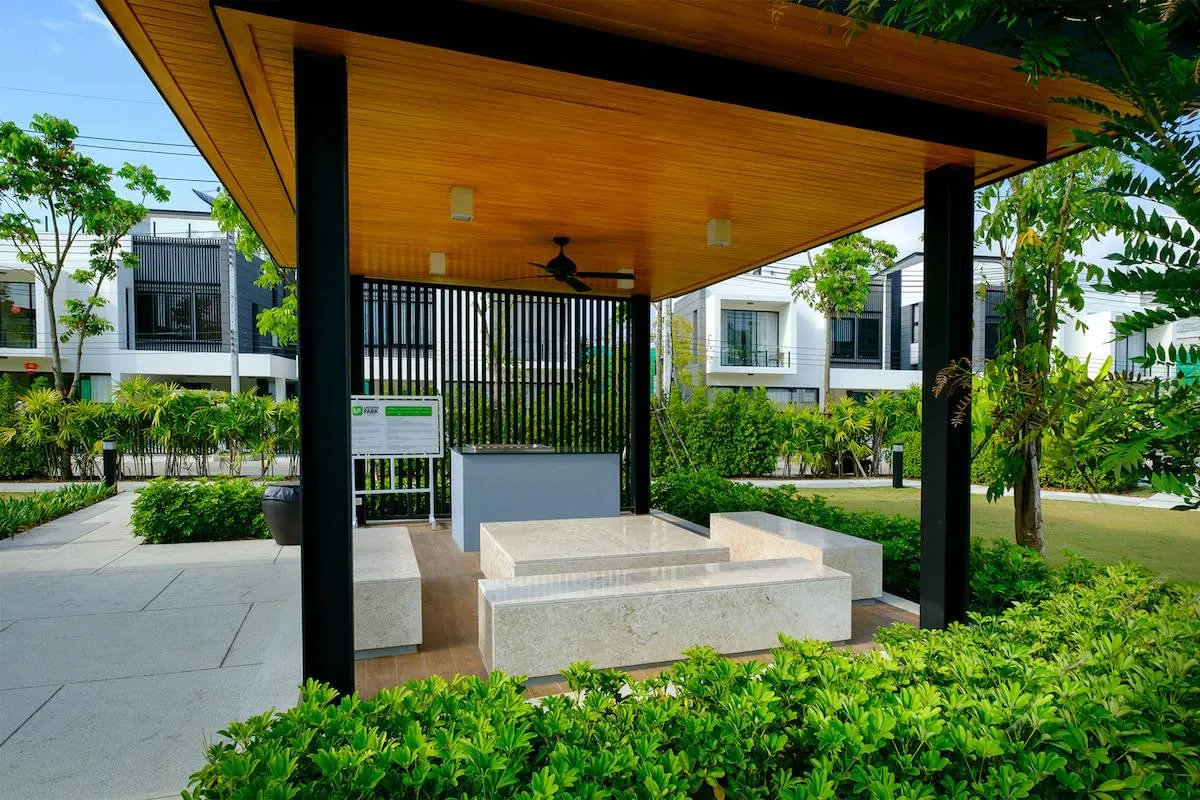 Property image - full photo 45