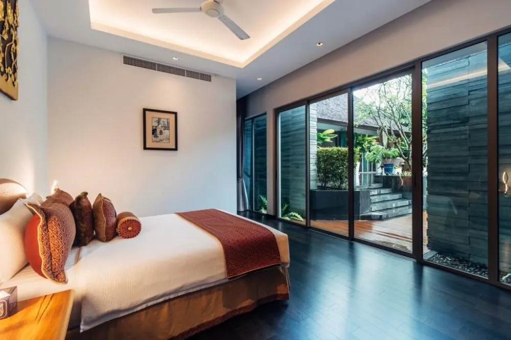 Property image - full photo 20