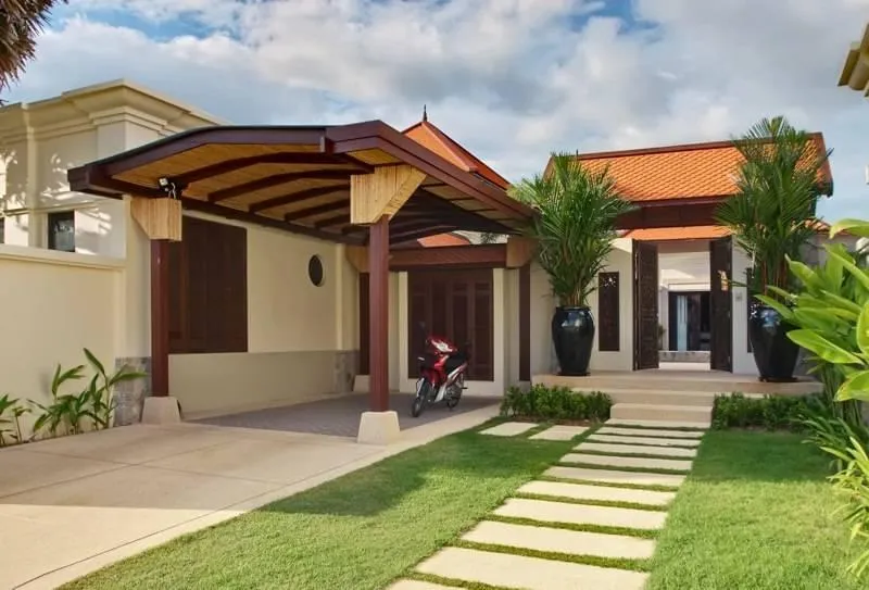 Property image - full photo 2