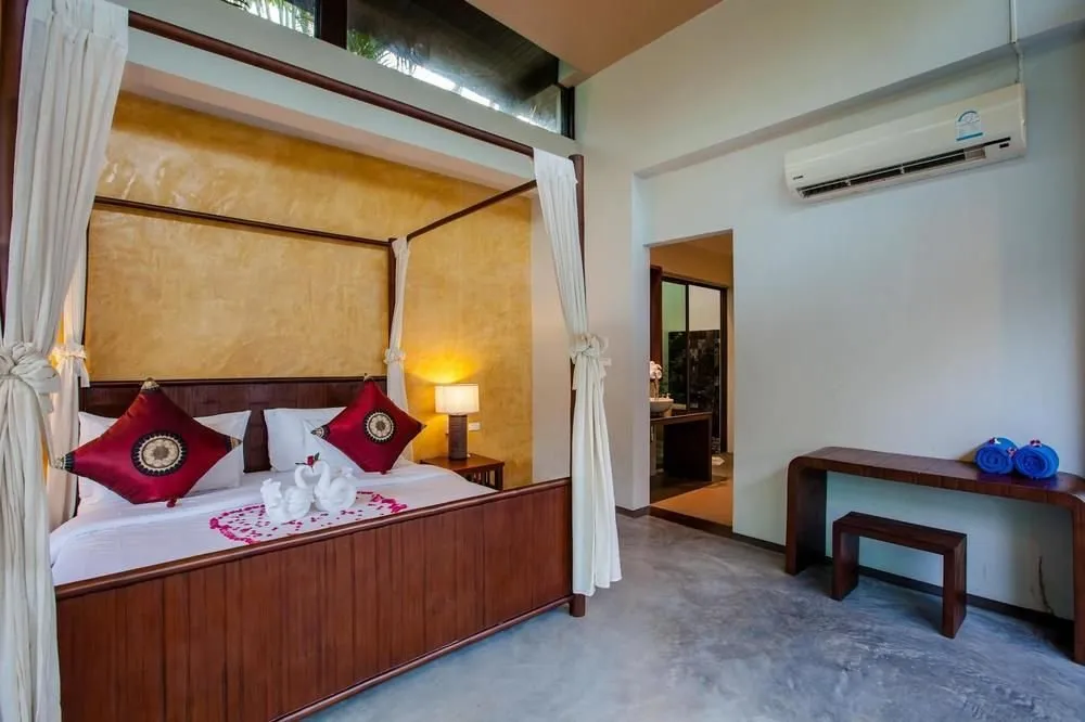 Property image - full photo 23