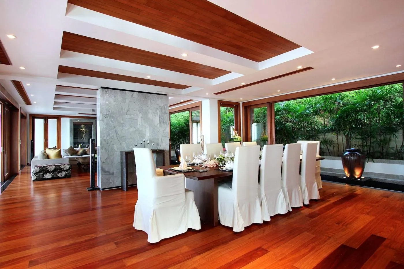 Property image - full photo 28