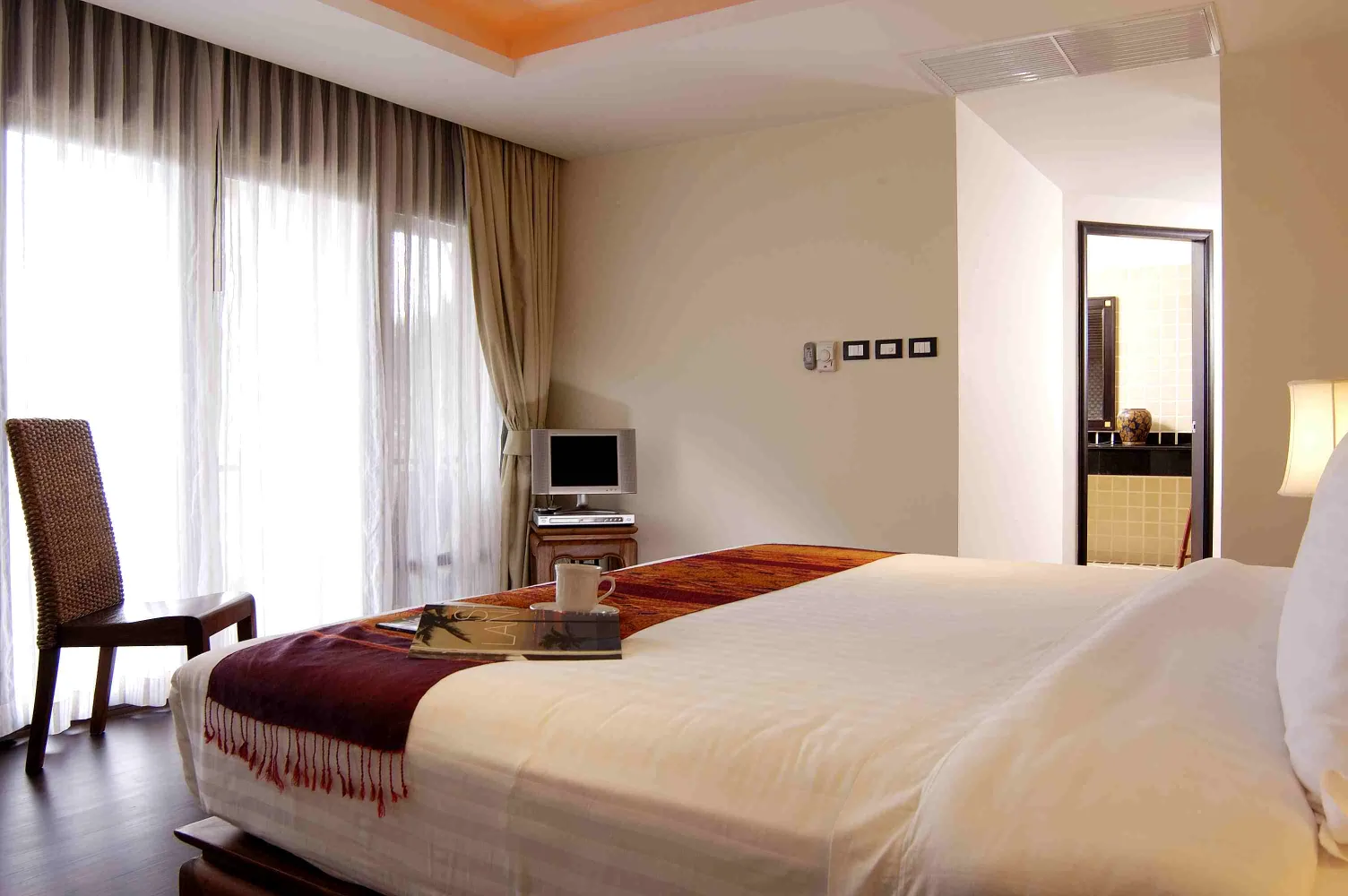 Property image - full photo 26