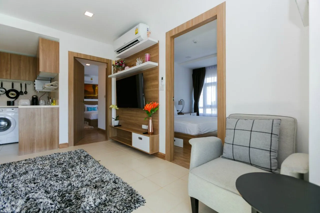 Property image - full photo 11